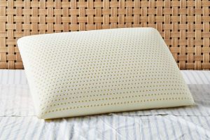 LatePillow-1